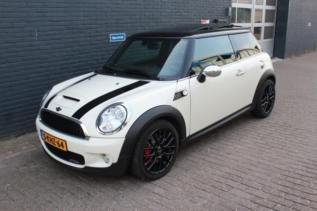 Mini Mini 1.6 JCW JOHN COOPER WORKS 2009 211PK PANO BOMVOL