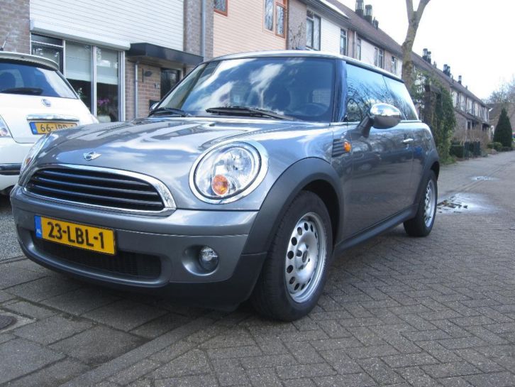 Mini Mini 1.6 ONE 2010 Navi, CruiseContr,Stoelverw, DealerOH