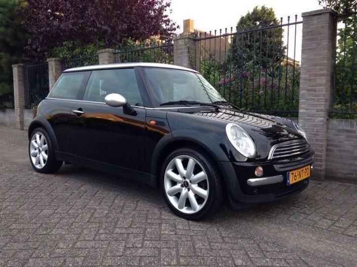 Mini Mini 1.6 One (bj 2004)