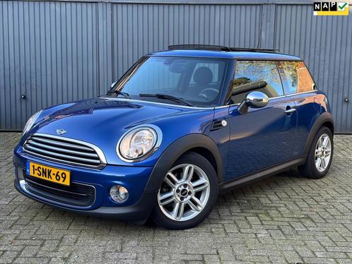 Mini Mini 1.6 One Holland Street Navi PDC Clima Pano NAP