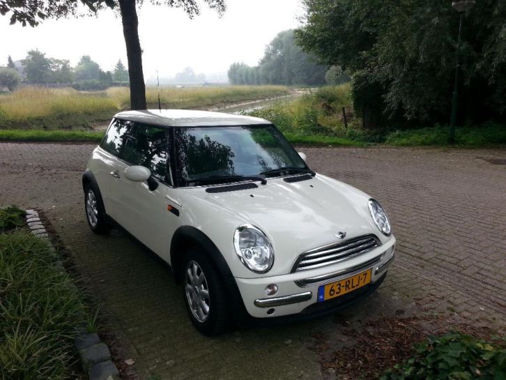 Mini ONE 2003 Pepper White