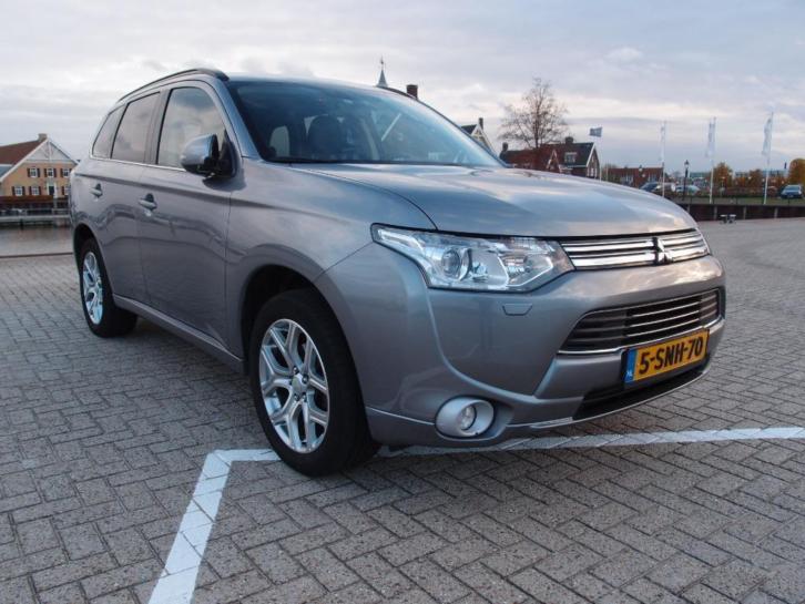 Mitsibushi Outlander PHEV Instyle (1e eigenaar)