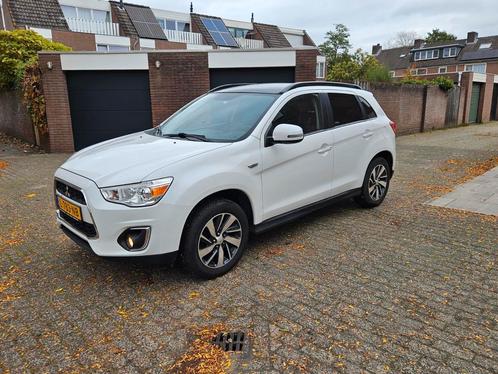 Mitsubishi ASX 1.6 2015 Wit panorama dak