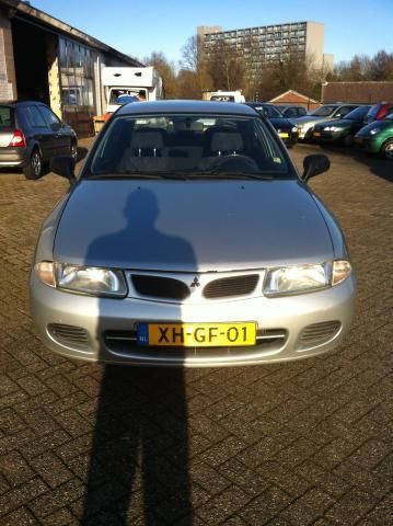 Mitsubishi Carisma 1.6 GL