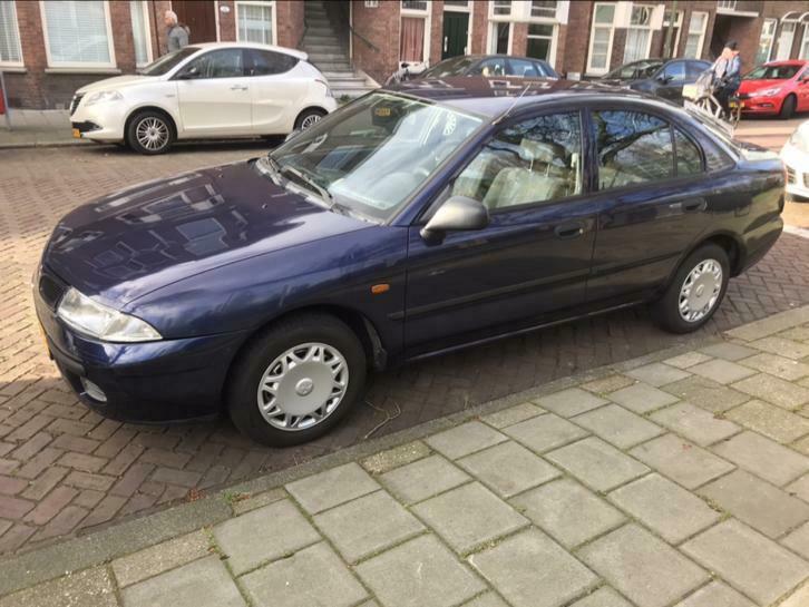 Mitsubishi Carisma 1.6 GL HB AUT 1999 Blauw