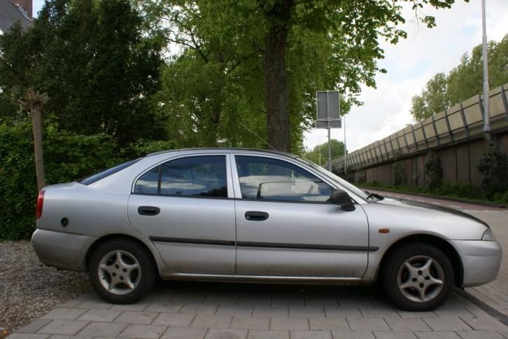 Mitsubishi Carisma 1.6 GL, LPG g-3, APK 2016 (bj 1999)