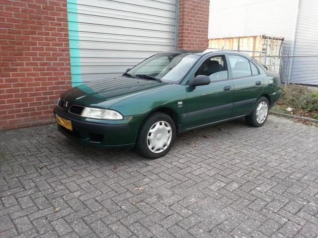 Mitsubishi Carisma 1.8 GDI 92kw HB Airco Bj2000 MET NAP