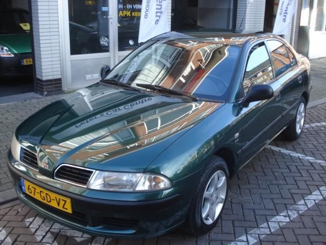 Mitsubishi Carisma 1.8 GDI Classic (bj 2000)