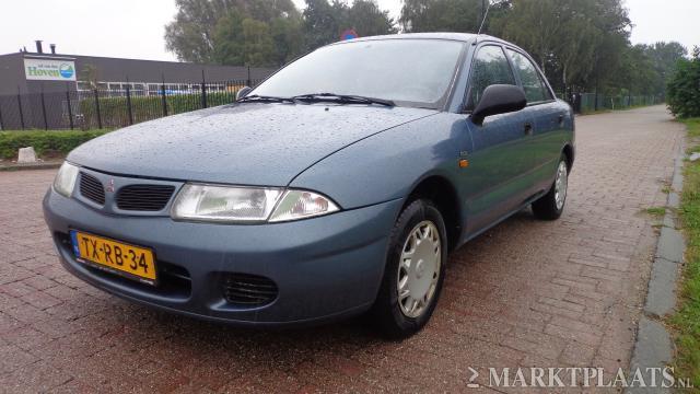 Mitsubishi Carisma 1.8 GDI L Royal Clas 