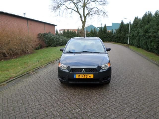 Mitsubishi Colt 1.1 Edition One airco