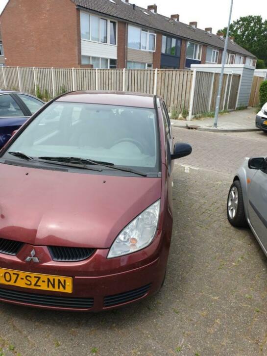 Mitsubishi Colt 1.1 Mivec 2006 Rood