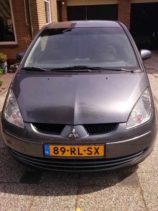 Mitsubishi Colt 1.1 Mivec CZ3 2005 Grijs 28896 km 