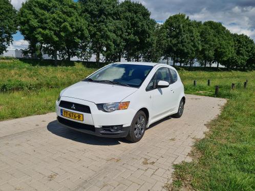 Mitsubishi Colt 1.3 2011 Wit (APK 08-2023)