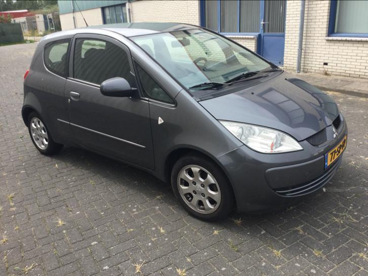 Mitsubishi Colt 1.3 Mivec CZ3 AUT 2006 Grijs