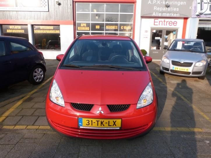 Mitsubishi Colt 1.5 QS NETTE AUTO (bj 2006)