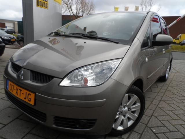 Mitsubishi Colt 2e Paasdag geopend van 1100 tot 1600