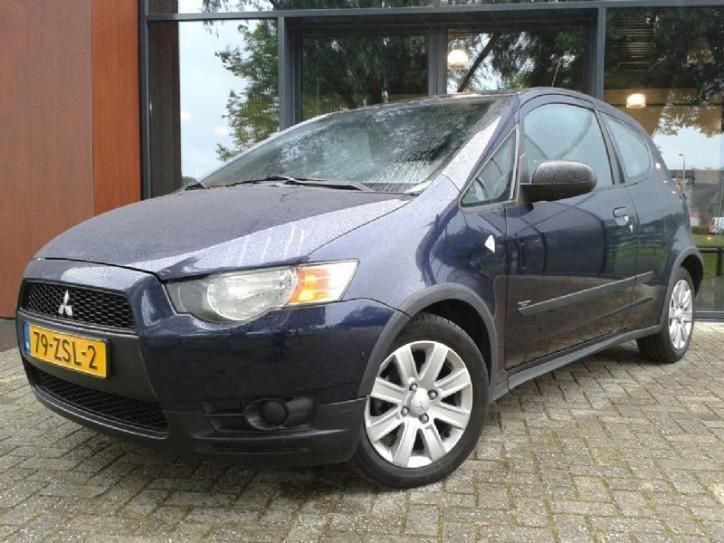 Mitsubishi Colt CZ3 1.3 invite 27dkm airco 2011