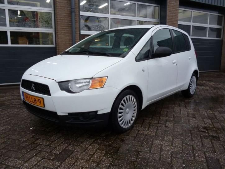 Mitsubishi Colt CZ5 1.1 edition one cleartec Airco 5 drs