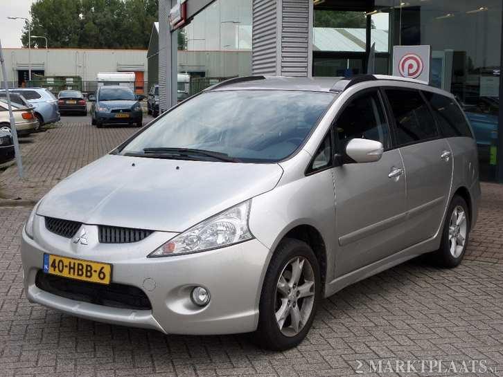 Mitsubishi Grandis 2.4-16V InSport Automaat Navi