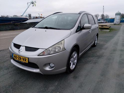 Mitsubishi Grandis 2.4 Mivec 7 AUT 2008 Grijs