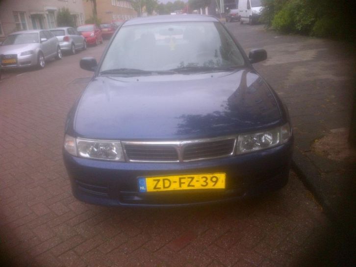 Mitsubishi Lancer 1.3 GLI 1999 Blauw