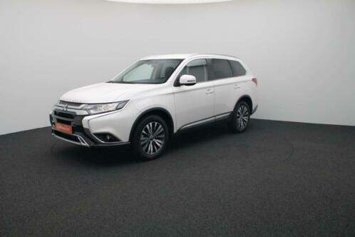 Mitsubishi Outlander 2.0 2WD Limited 7-Persoons, Automaat,