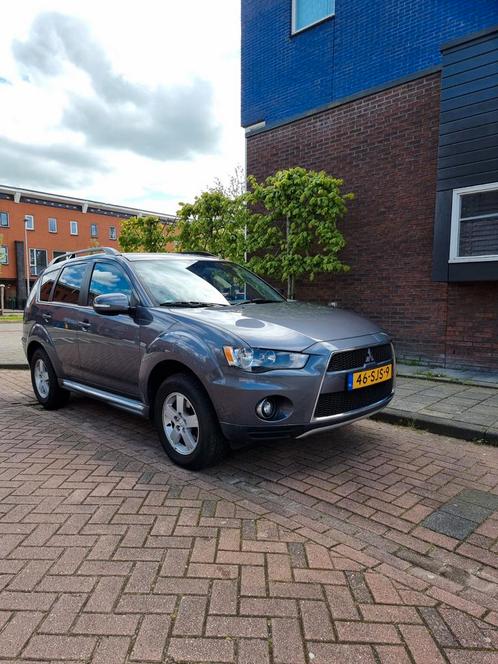 Mitsubishi Outlander 2.0 Automaat 2011 Grijs in Topstaat 