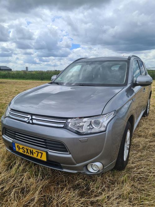 Mitsubishi Outlander 2.0 Dohc Mivec Phev 203pk 4WD CV 2013