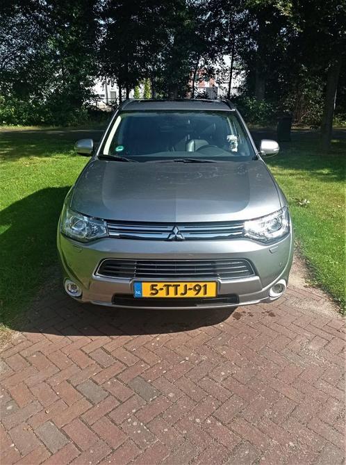 Mitsubishi Outlander 2.0 Dohc Mivec Phev 203pk 4WD CV 2014