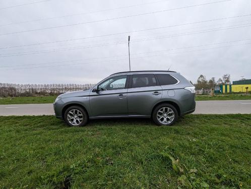 Mitsubishi Outlander 2.0 Dohc Mivec Phev 203pk 4WD CV 2014