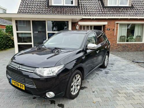 Mitsubishi Outlander 2.0 Dohc Mivec Phev 203pk 4WD CV 2014