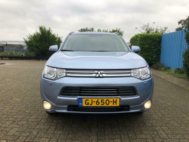 Mitsubishi Outlander 2.0 Dohc Mivec Phev 203pk 4WD CV 2015