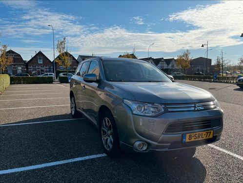 Mitsubishi Outlander 2.0 Dohc Mivec Phev 203pk 4WD CVT 5P