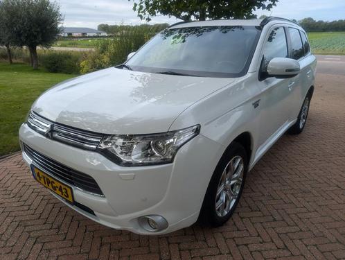 Mitsubishi Outlander 2.0 Dohc Mivec Phev 203pk 4WD CVT 5P