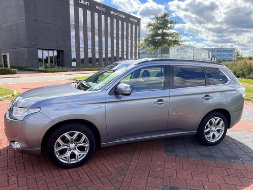 Mitsubishi Outlander 2.0 instyle phev 203 pk