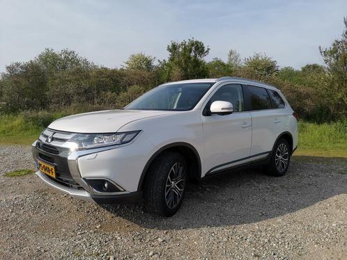 Mitsubishi Outlander 2.0 MPI 2WD CVT 2017 Wit - Full Option