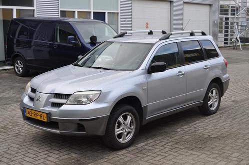 Mitsubishi Outlander 2.0 MPI 2WD Trekhaak Airco Zondag open