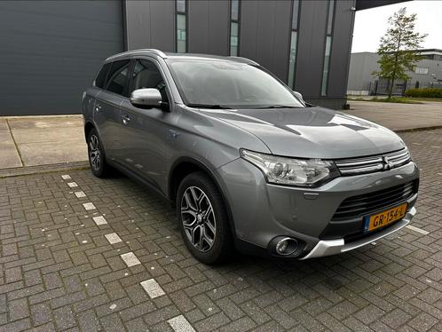 Mitsubishi Outlander 2.0 Phev 4WD 2015 Trekhaak APK 05-2025