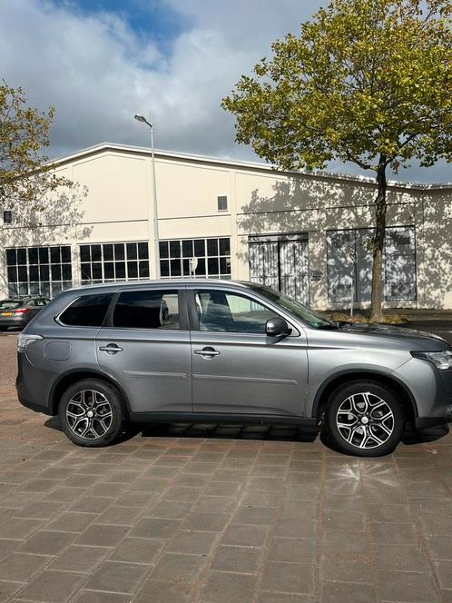 Mitsubishi Outlander 2.0 PHEV 4WD  trekhaak  parkeercamera