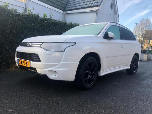 Mitsubishi outlander 2013 parelmoerwit executive, 7zits