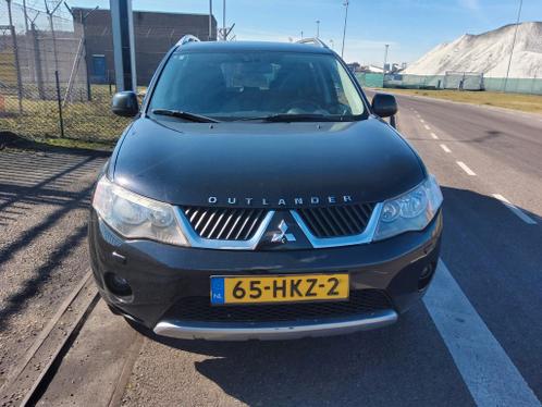 Mitsubishi Outlander 2.4 7 pers 4WD 2009 Zwart logische KM