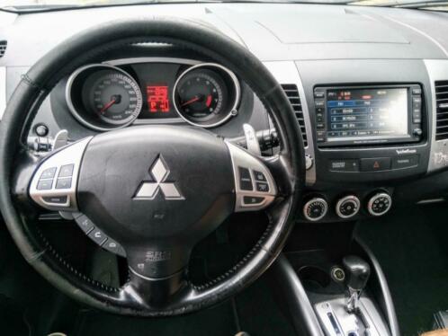Mitsubishi Outlander 2.4 MPI 4WD CVT 2008 Grijs
