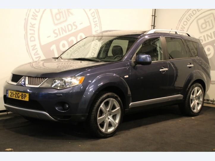 Mitsubishi Outlander 2.4I AUTOMAAT 4WD INSTYLE, 7 PERSOONS, 