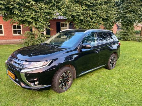 Mitsubishi Outlander Phev 4WD 2015
