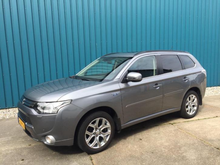 Mitsubishi Outlander PHEV Instyle