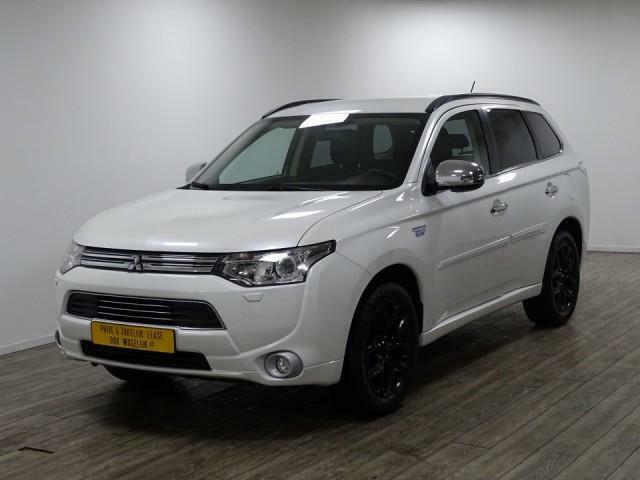 Mitsubishi Outlander Plugin Hybrid Executive aut Nr. 035