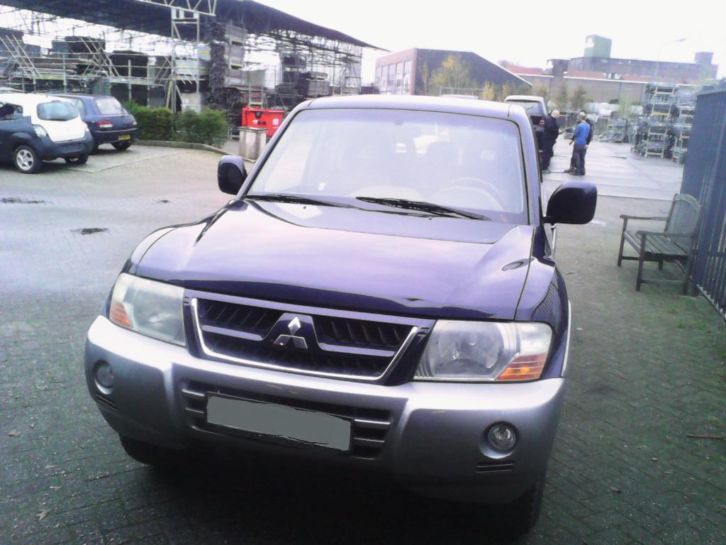 Mitsubishi Pajero 3.2 Di-D ELEGANCE LEDER ZEER MOOI 