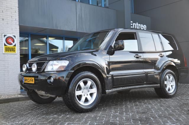 Mitsubishi Pajero 3.2 Di-D GLS LB Leer  7 persoons