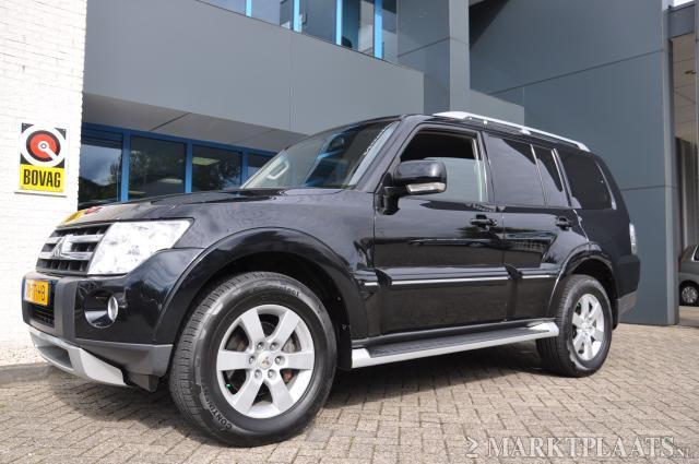 Mitsubishi Pajero 3.2 DI-D Intense sport Navi leer 