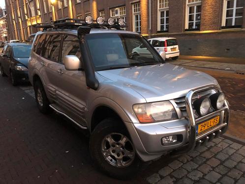 Mitsubishi Pajero 3.2 DI GLS Long Body AUT 2003 Grijs